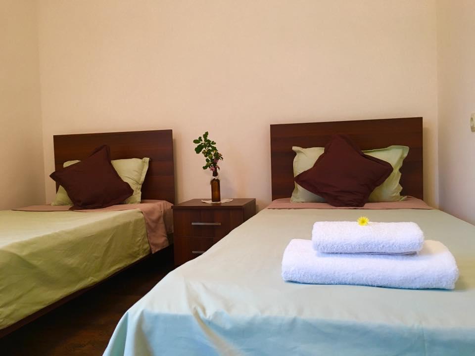 Family & Friends Guest House Dilican Dış mekan fotoğraf